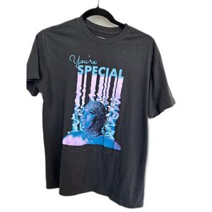 Lizzo Charcoal You're Special Tour Tshirt Women's Sz Medium